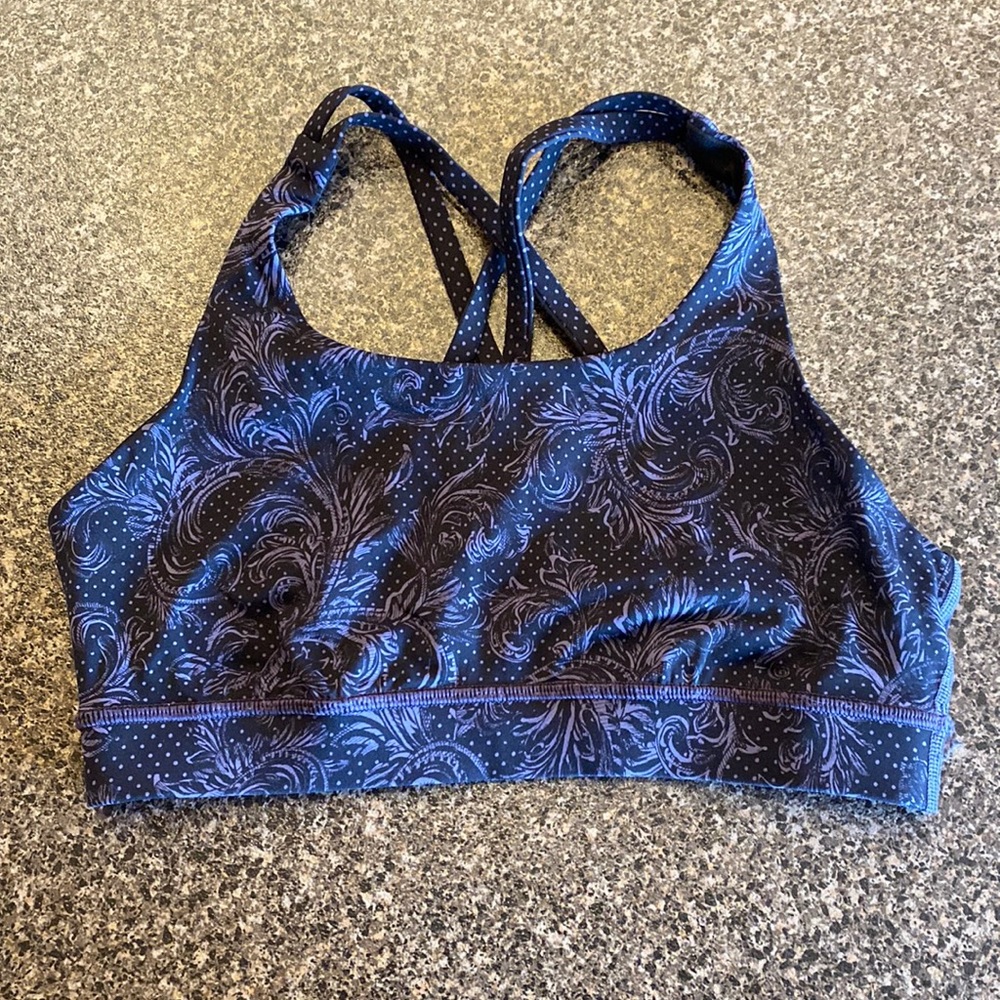 Lululemon Energy Bra. Black/Purple Print. Size 6.